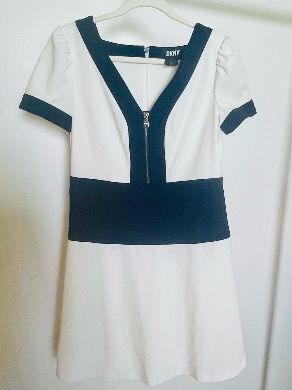 DKNY Navy White Colorblock Dress Mod Fall Transition Career Sailor Girl Shift 6